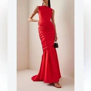NEW NWT Rasario Satin Mermaid Fishtail Maxi Bodycon Gown in Red Size IT40